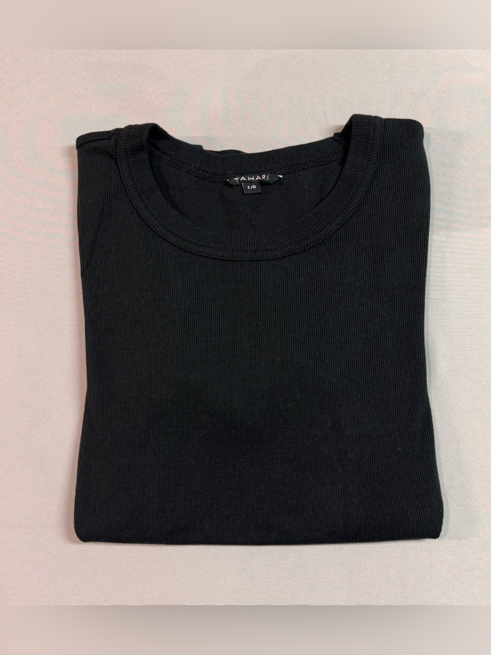 Classic Black Ribbed Short-Sleeve Women's Cotton Top NWOT - Picture 3 of 4